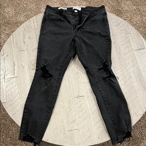 Stylish Black Distressed Women Jeans
